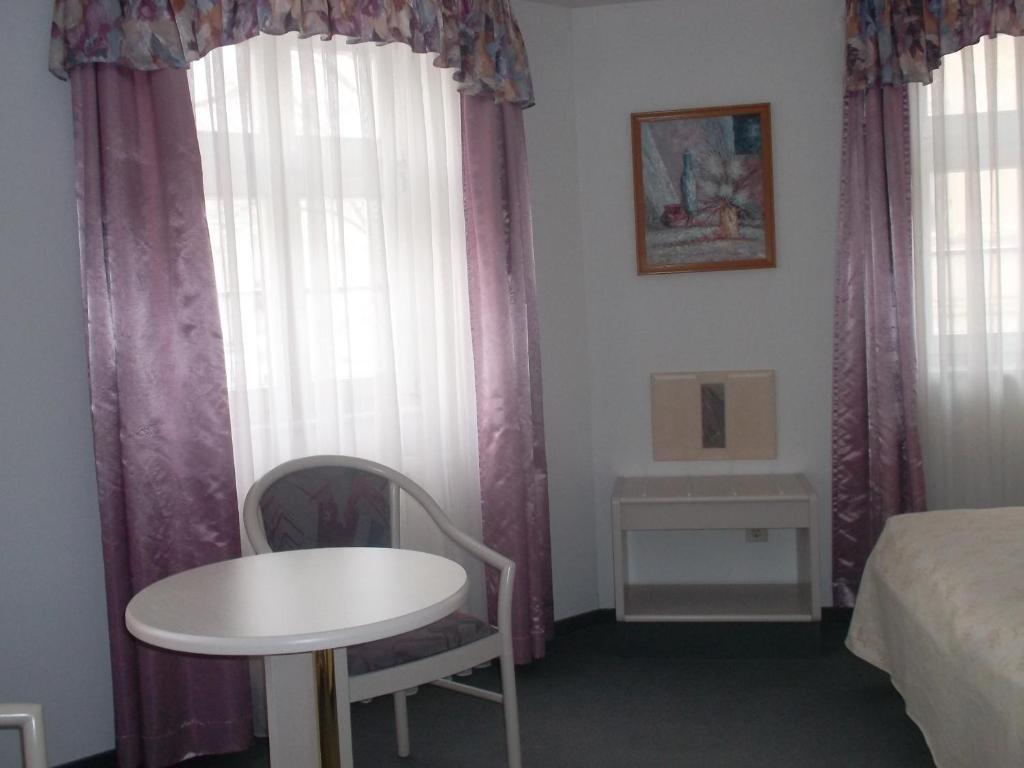 Hotel Am Seetor Ангермюнде Стая снимка