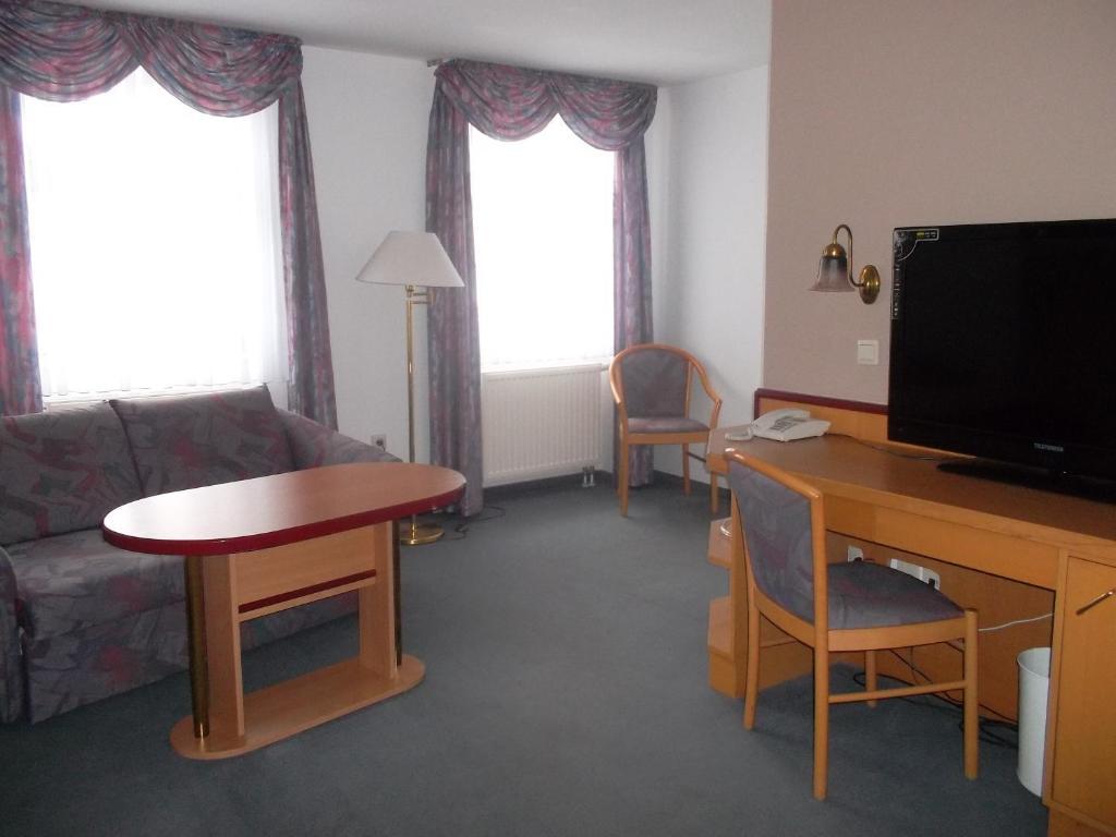 Hotel Am Seetor Ангермюнде Стая снимка